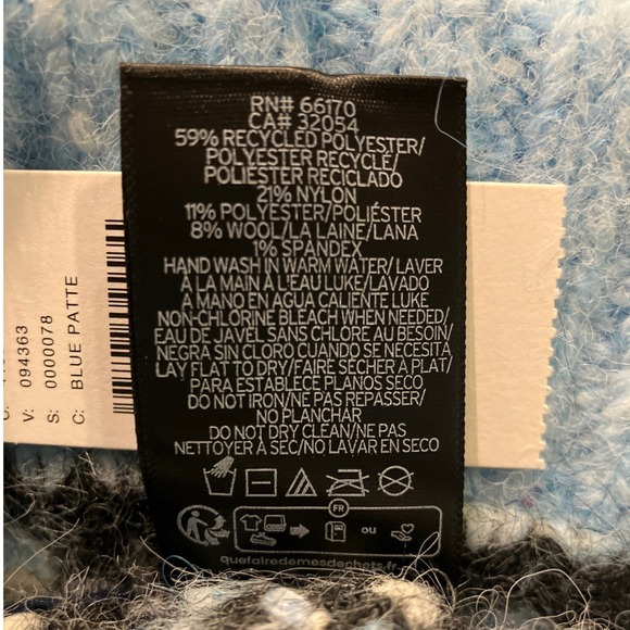 NWT Anthropologie Fair Isle Beanie Hat Blue White Black Rhinestone Embellished - Picture 7 of 7